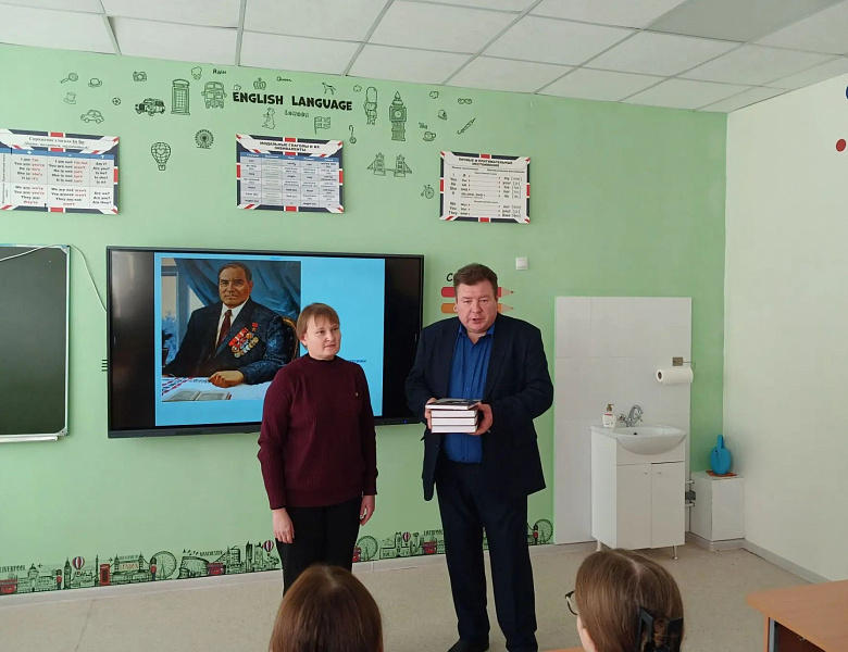 Поисковики отряда «Память» им. Героя Советского Союза М.П. Девятаева СОШ № 28 и архивисты Центрального государственного архива Республики Мордовия посетили Музей боевой славы им. Героя Советского Союза А.М. Кижеватова в Пензенской области