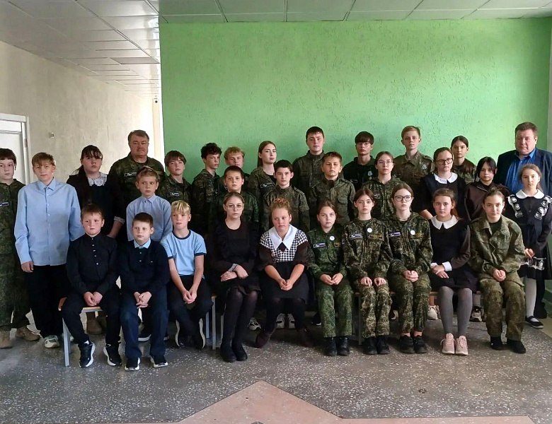 Поисковики отряда «Память» им. Героя Советского Союза М.П. Девятаева СОШ № 28 и архивисты Центрального государственного архива Республики Мордовия посетили Музей боевой славы им. Героя Советского Союза А.М. Кижеватова в Пензенской области