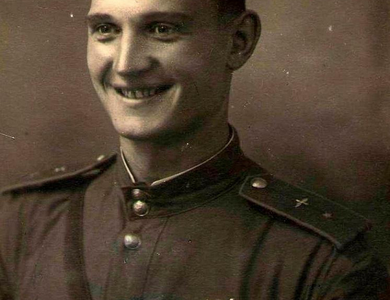 Архивисты к 100-летию со дня рождения летчика, участника Великой Отечественной войны, Героя Советского Союза Петра Ивановича Орлова