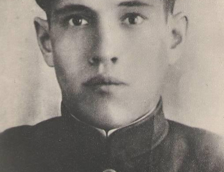 Архивисты к 100-летию со дня рождения участника Великой Отечественной войны, Героя Советского Союза Алексея Андреевича (Асыма Айзятулловича) Баляева   