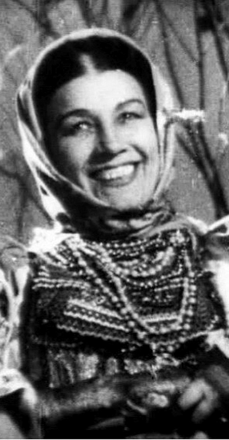 Архивисты к 125-летию со дня рождения певицы, исполнительницы русских народных песен Лидии Андреевны Руслановой 